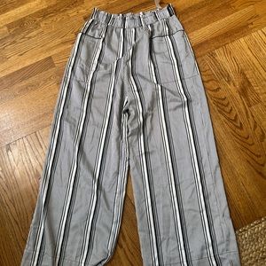 VICTORIA'S SECRET BLACK AND WHITE STRIPE SATIN LOUNGE PANTS  SIZE Medium